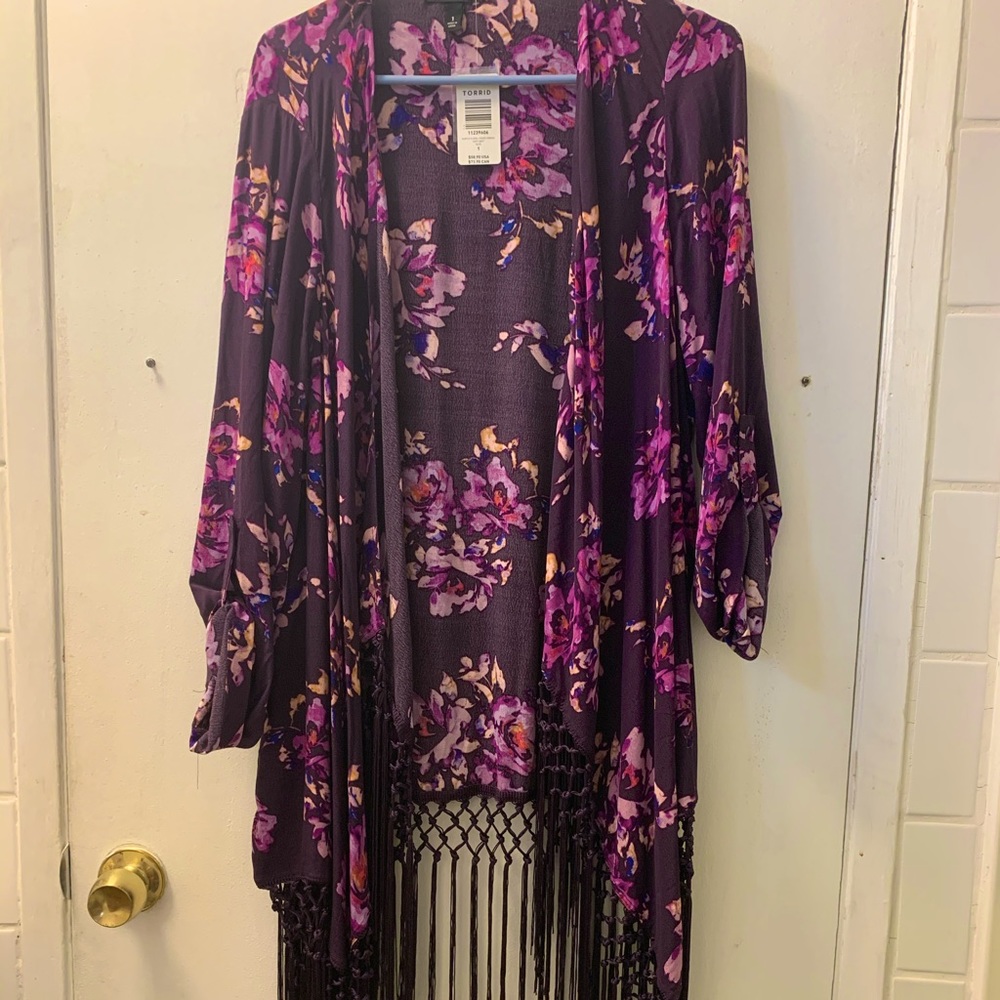 Tasseled Plum Floral Kimono
